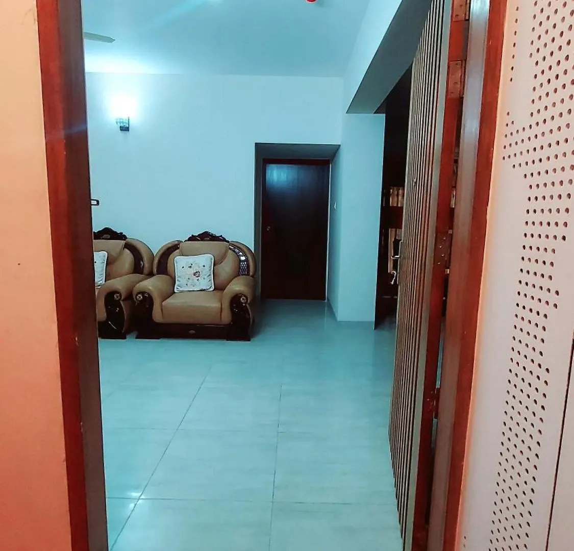 Luxurious Apartment At 다카