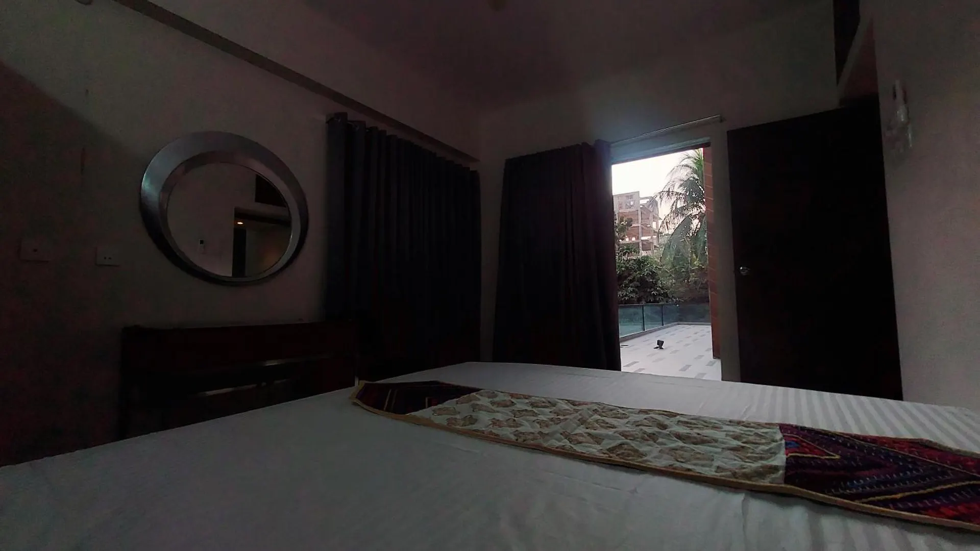 Luxurious Apartment At 다카